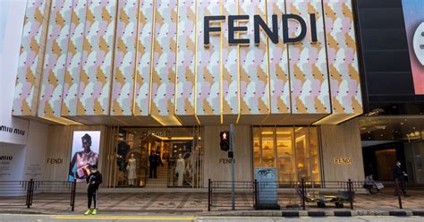 Fendi nombra a un exejecutivo de L'Oréal y Louis Vuitton.